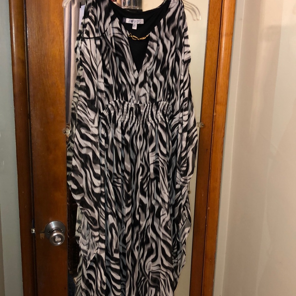 A beautiful collection dress by Jennifer Lopez